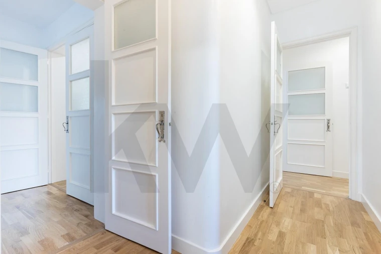 Apartamento T4 para Arrendamento em Arroios Foto 24