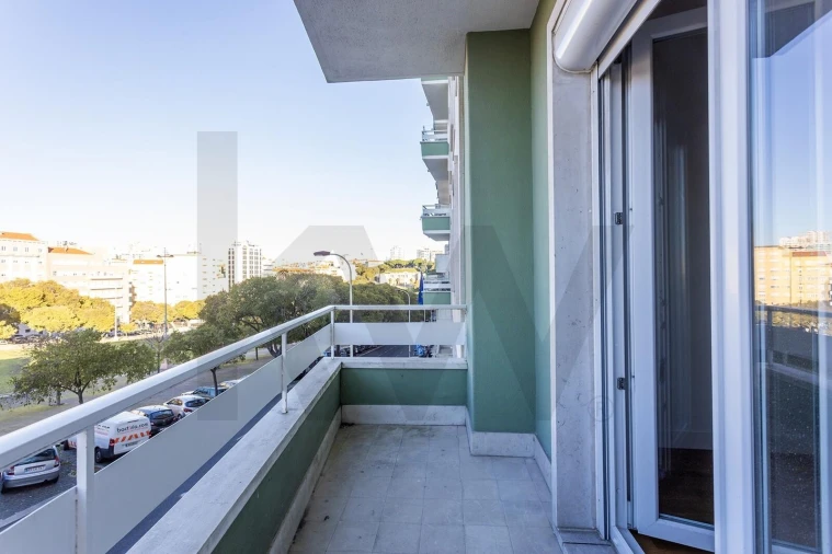 Apartamento T4 para Arrendamento em Arroios Foto 6