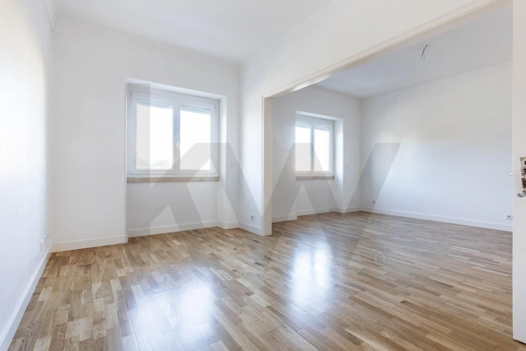 Apartamento T4 para Arrendamento em Arroios Foto 8