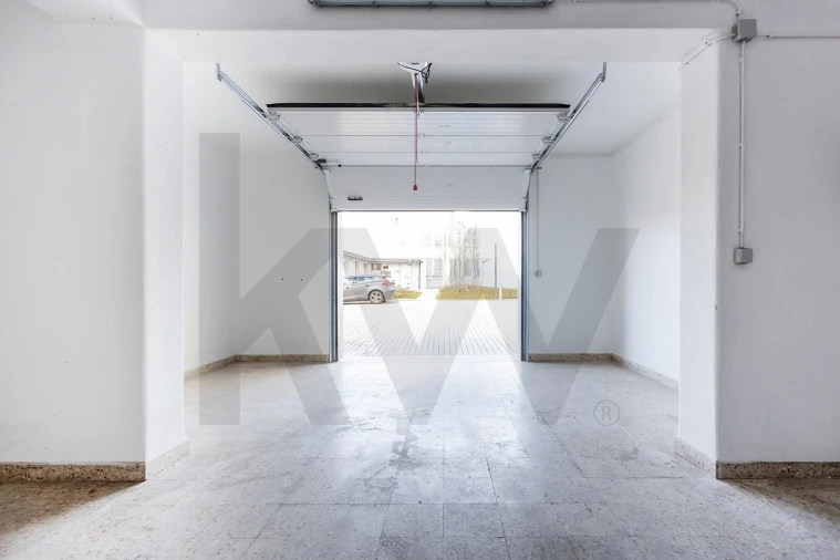 Apartamento T4 para Arrendamento em Arroios Foto 34