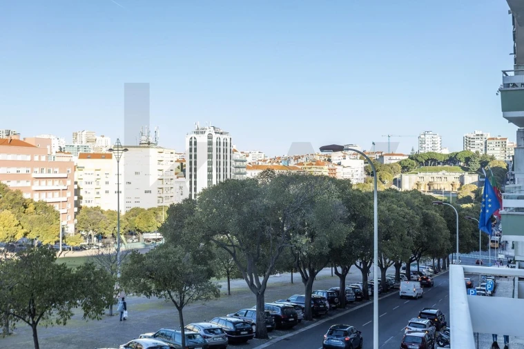 Apartamento T4 para Arrendamento em Arroios Foto 7