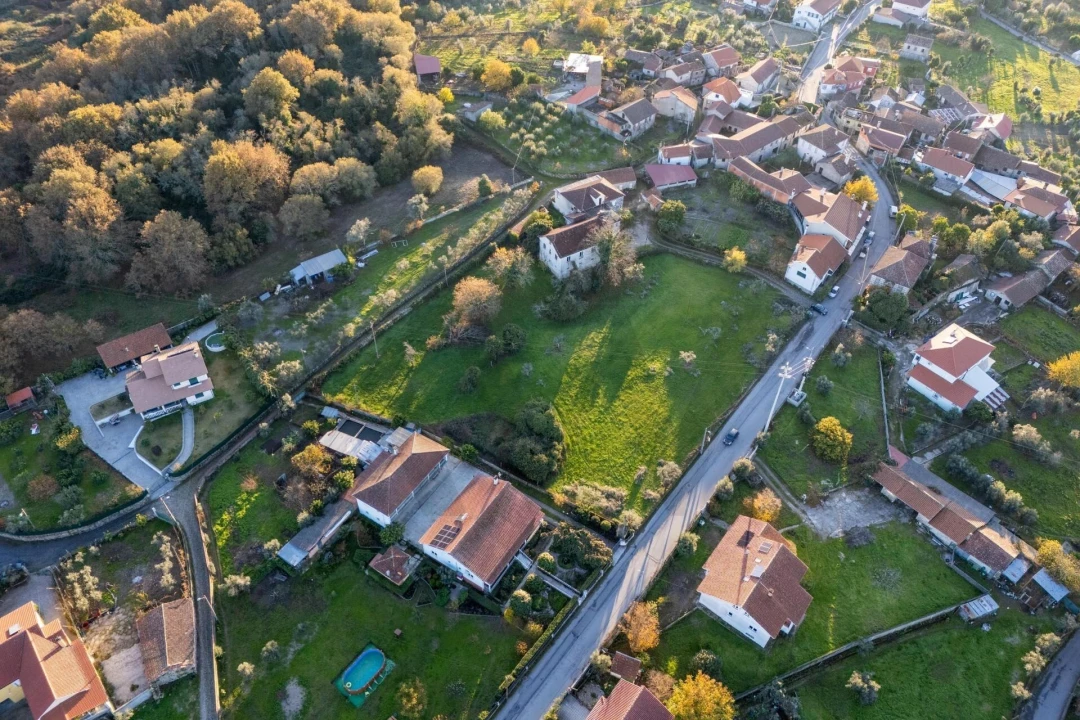 Moradia T6 para Venda em Queirã Foto 52