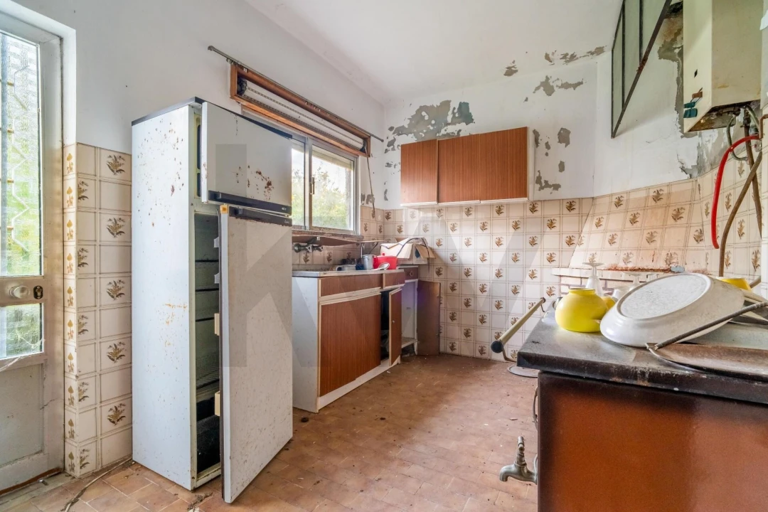 Moradia T6 para Venda em Queirã Foto 12