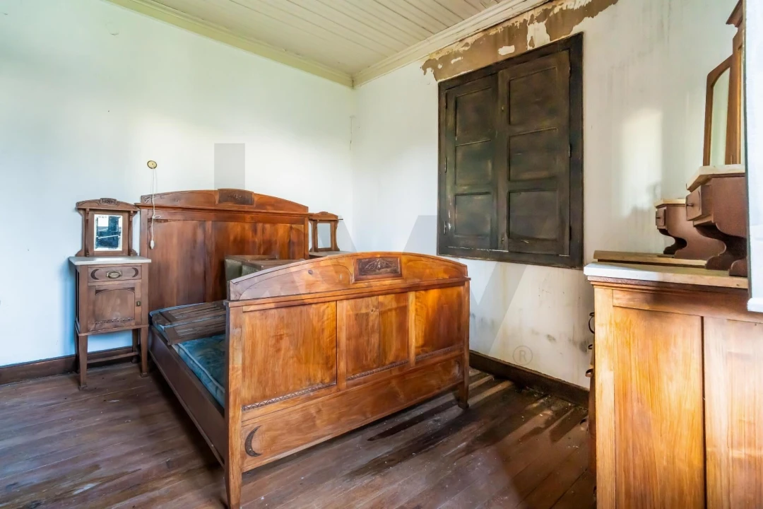 Moradia T6 para Venda em Queirã Foto 21