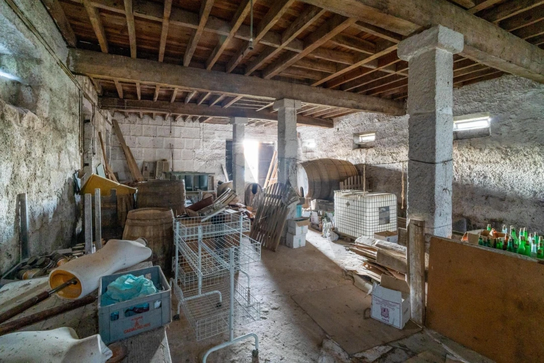 Moradia T6 para Venda em Queirã Foto 8