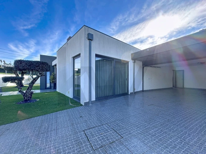 Moradia T3 para Venda em Vila de Cucujães Foto 37