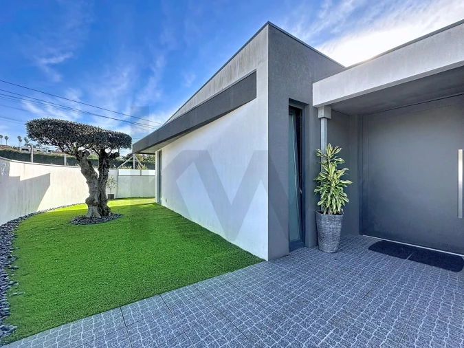 Moradia T3 para Venda em Vila de Cucujães Foto 36