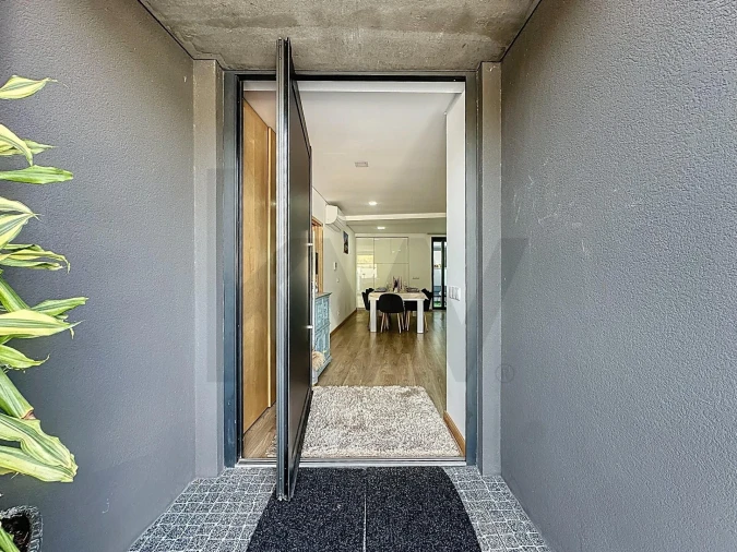 Moradia T3 para Venda em Vila de Cucujães Foto 6