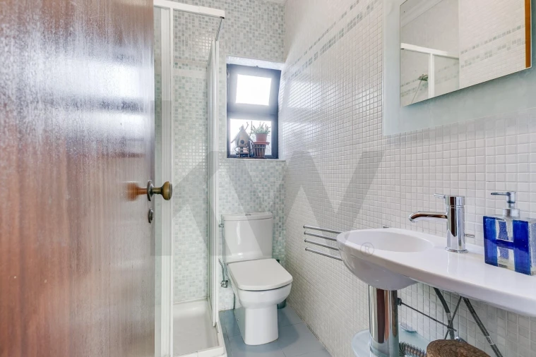 Moradia T3 para Venda em Carcavelos e Parede Foto 18