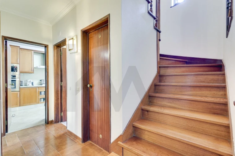 Moradia T3 para Venda em Carcavelos e Parede Foto 19