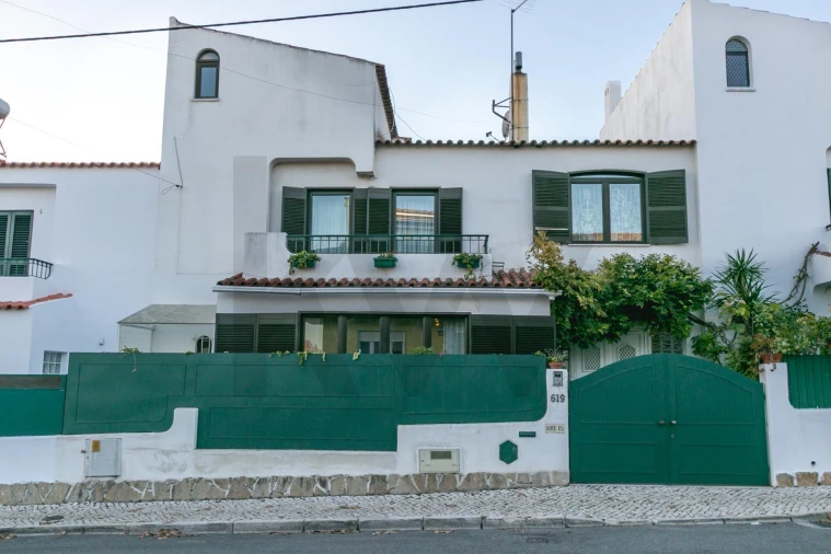 Moradia T3 para Venda em Carcavelos e Parede Foto 37