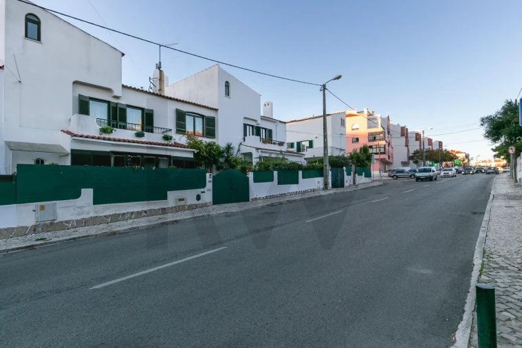 Moradia T3 para Venda em Carcavelos e Parede Foto 38