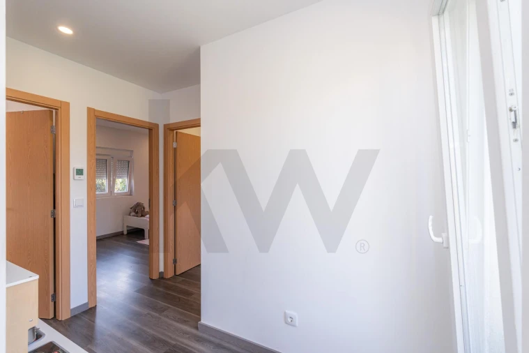 Moradia T3 para Venda em Macinhata do Vouga Foto 13