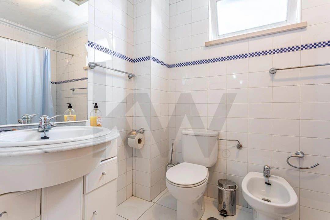 Apartamento T3 para Venda em Carregado e Cadafais Foto 15