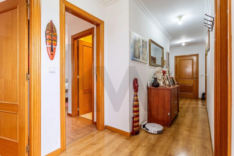 Apartamento T3 para Venda em Carregado e Cadafais Foto 22