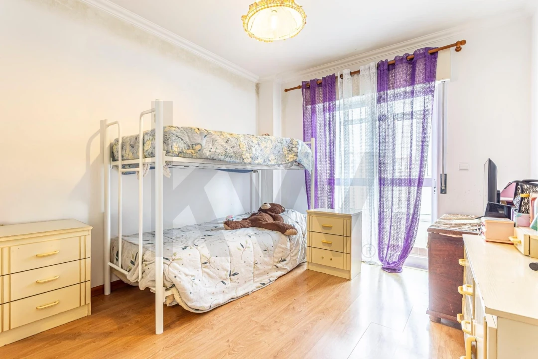 Apartamento T3 para Venda em Carregado e Cadafais Foto 24