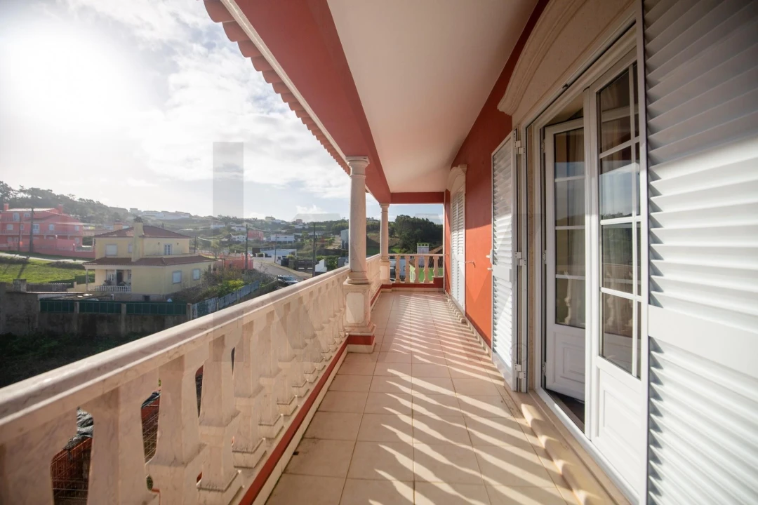 Moradia T5 para Venda em Santo Isidoro Foto 33