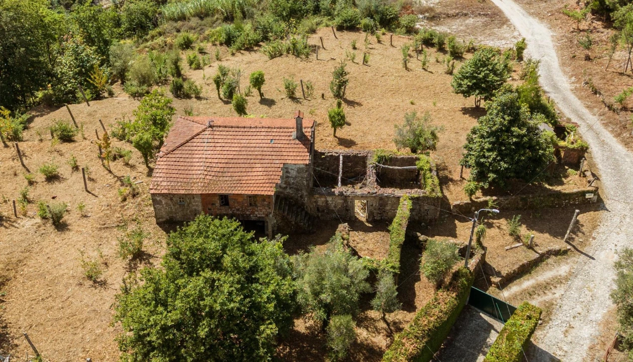 Quinta T3 para Venda em Covas Foto 4