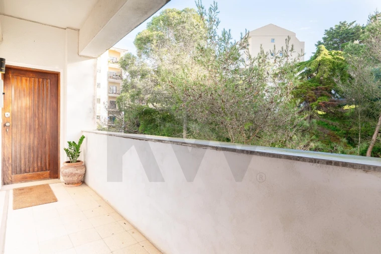 Apartamento T1 para Venda em Cascais e Estoril Foto 17