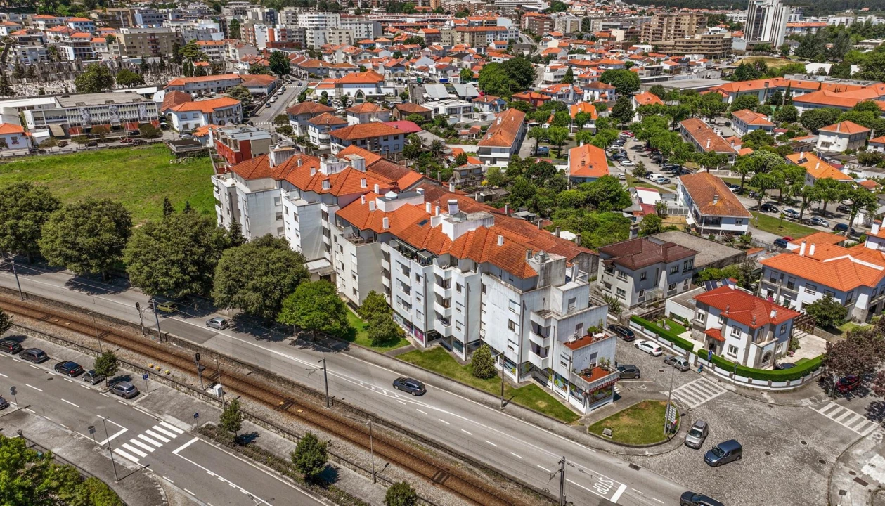 Apartamento T4 para Arrendamento em Subportela, Deocriste e Portela Susã Foto 25