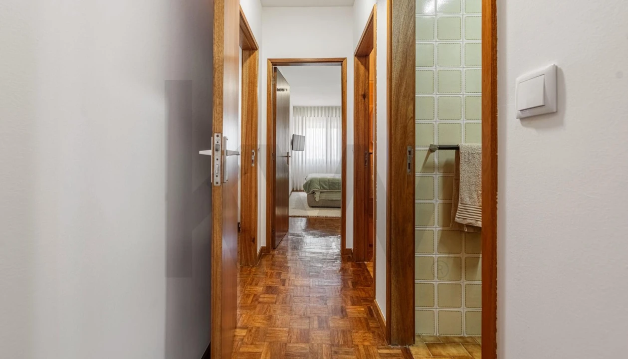 Apartamento T4 para Arrendamento em Subportela, Deocriste e Portela Susã Foto 16