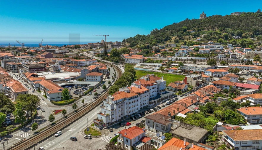 Apartamento T4 para Arrendamento em Subportela, Deocriste e Portela Susã Foto 3