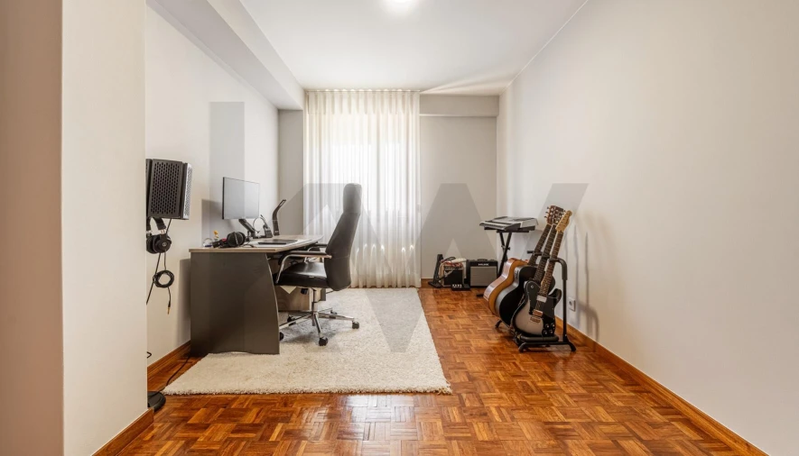 Apartamento T4 para Arrendamento em Subportela, Deocriste e Portela Susã Foto 18