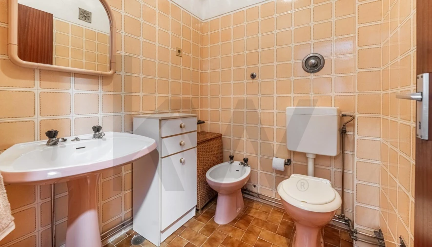 Apartamento T4 para Arrendamento em Subportela, Deocriste e Portela Susã Foto 20