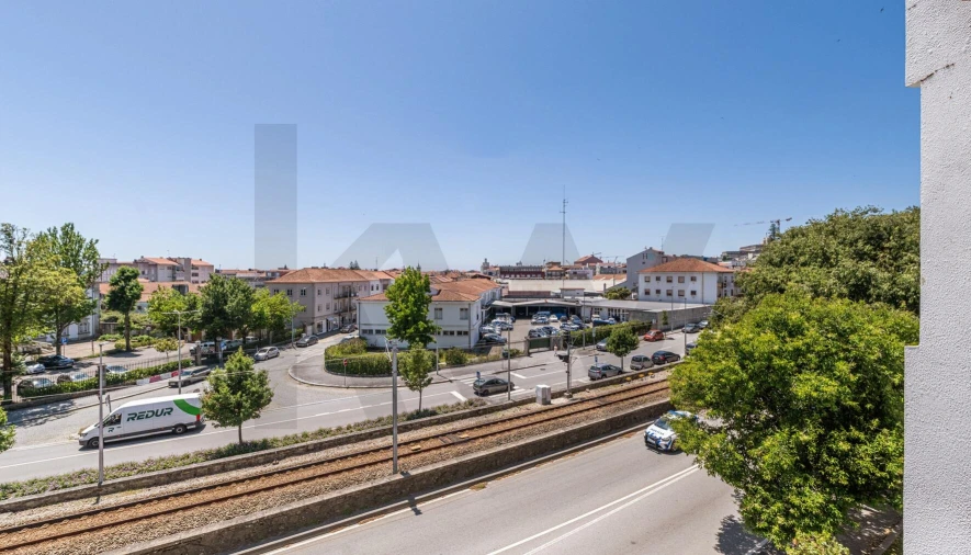 Apartamento T4 para Arrendamento em Subportela, Deocriste e Portela Susã Foto 12