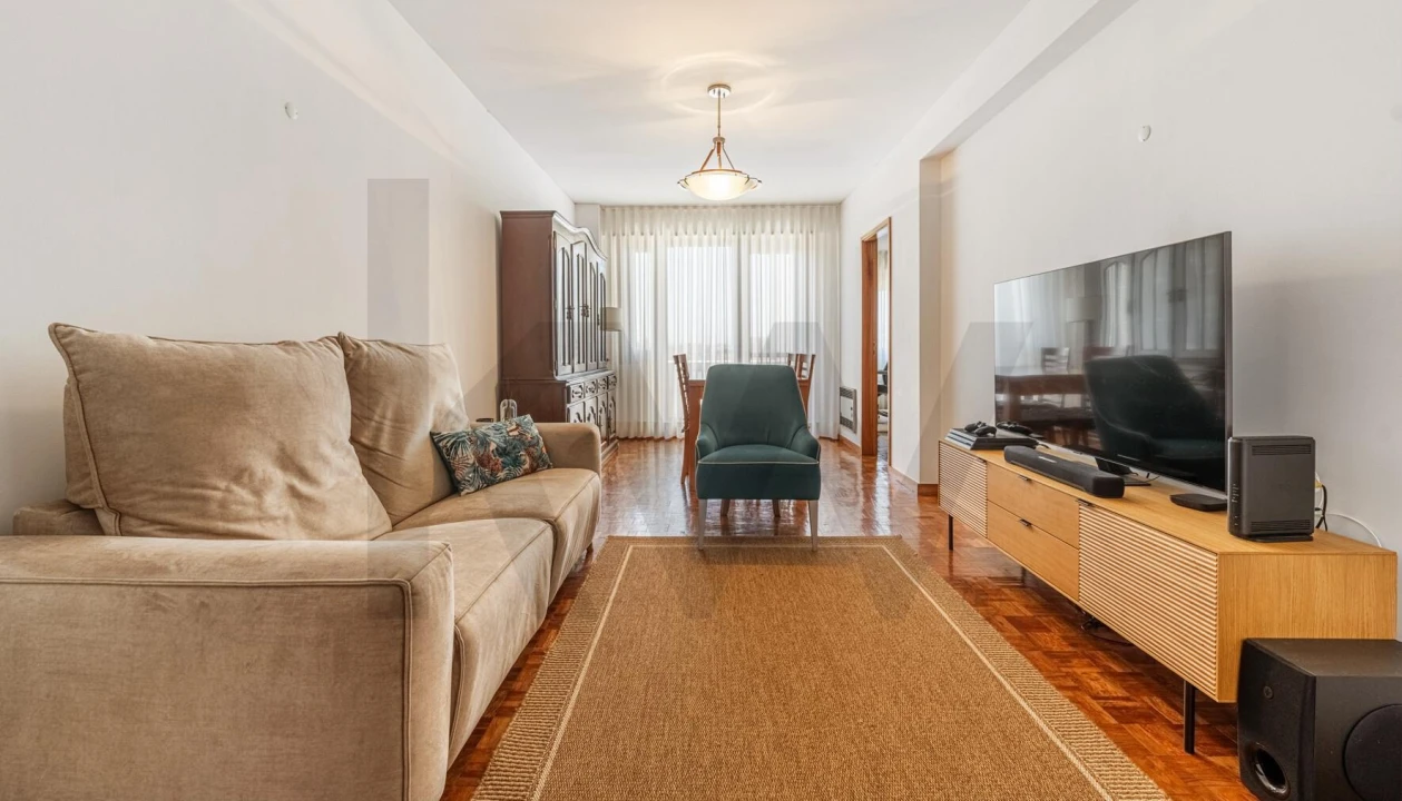 Apartamento T4 para Arrendamento em Subportela, Deocriste e Portela Susã Foto 1