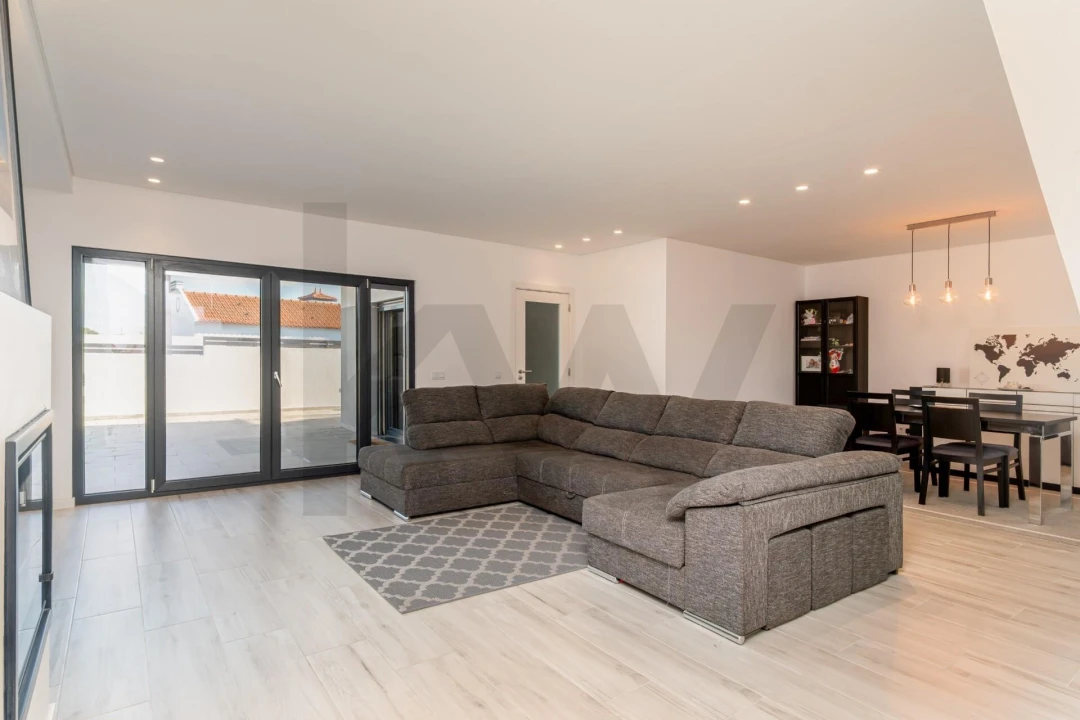 Moradia T3 para Venda em Moita Foto 12