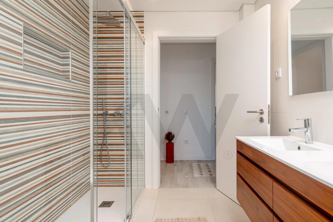 Moradia T3 para Venda em Moita Foto 7