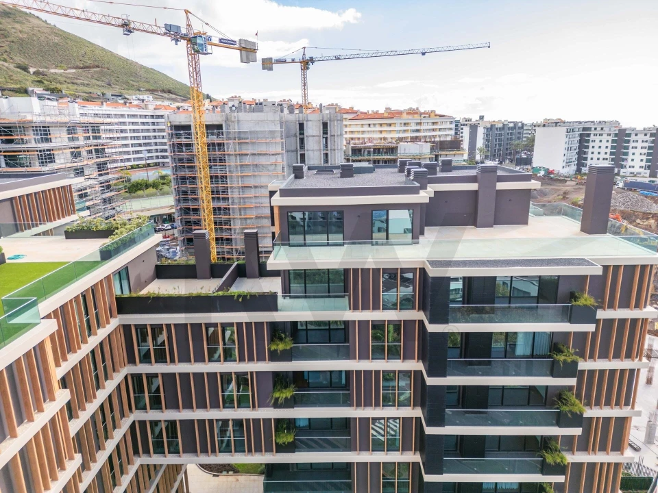 Apartamento T1 para Venda em São Martinho Foto 26