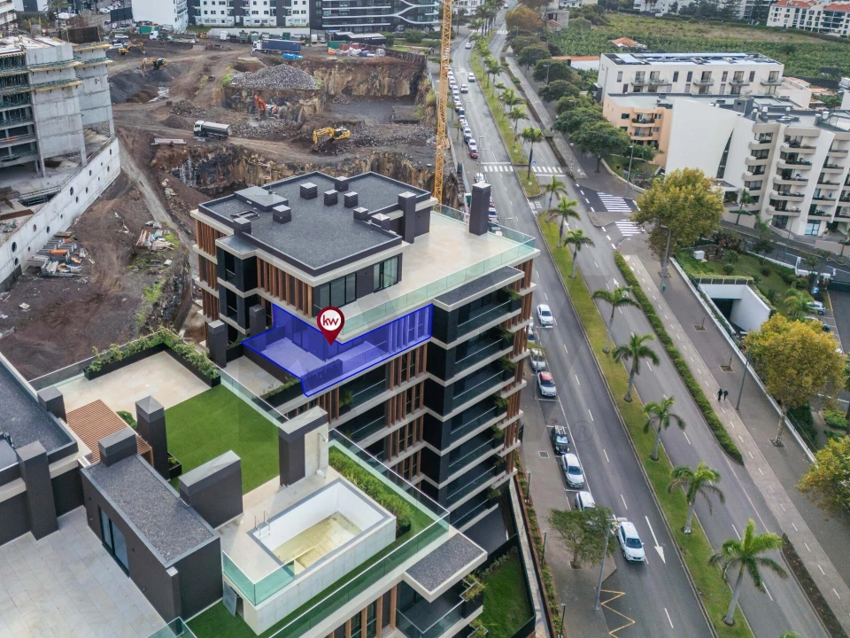 Apartamento T1 para Venda em São Martinho Foto 2