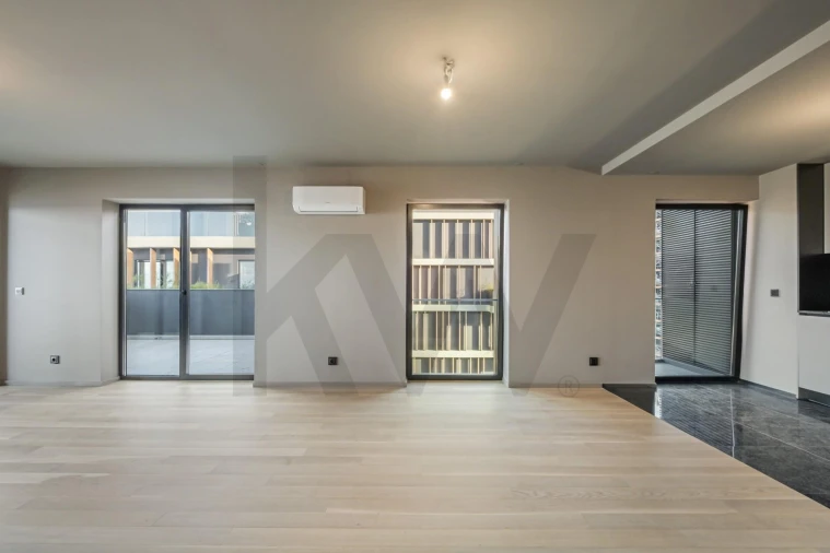 Apartamento T1 para Venda em São Martinho Foto 22