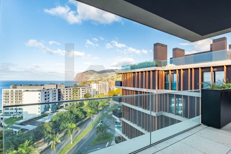 Apartamento T1 para Venda em São Martinho Foto 34