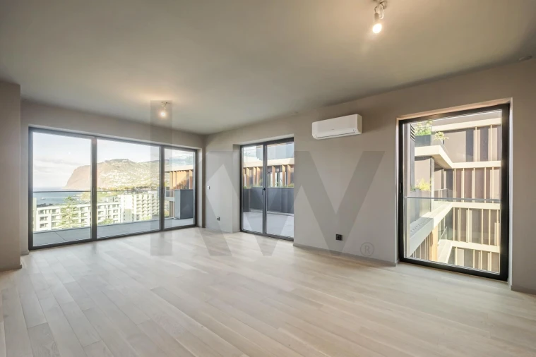 Apartamento T1 para Venda em São Martinho Foto 21