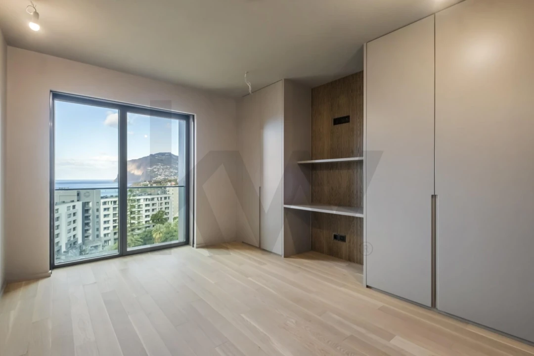 Apartamento T1 para Venda em São Martinho Foto 19