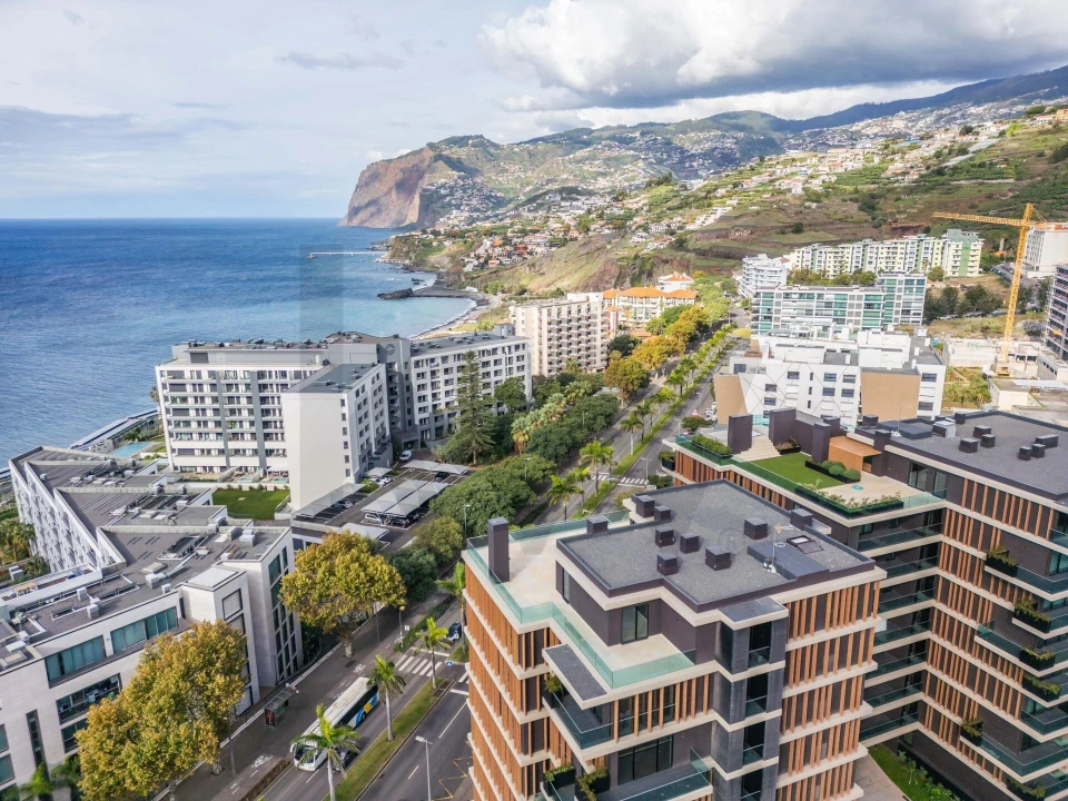 Apartamento T1 para Venda em São Martinho Foto 31