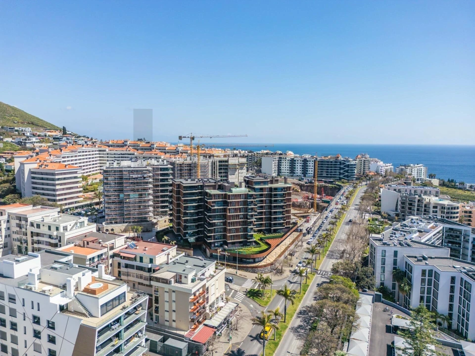 Apartamento T1 para Venda em São Martinho Foto 47