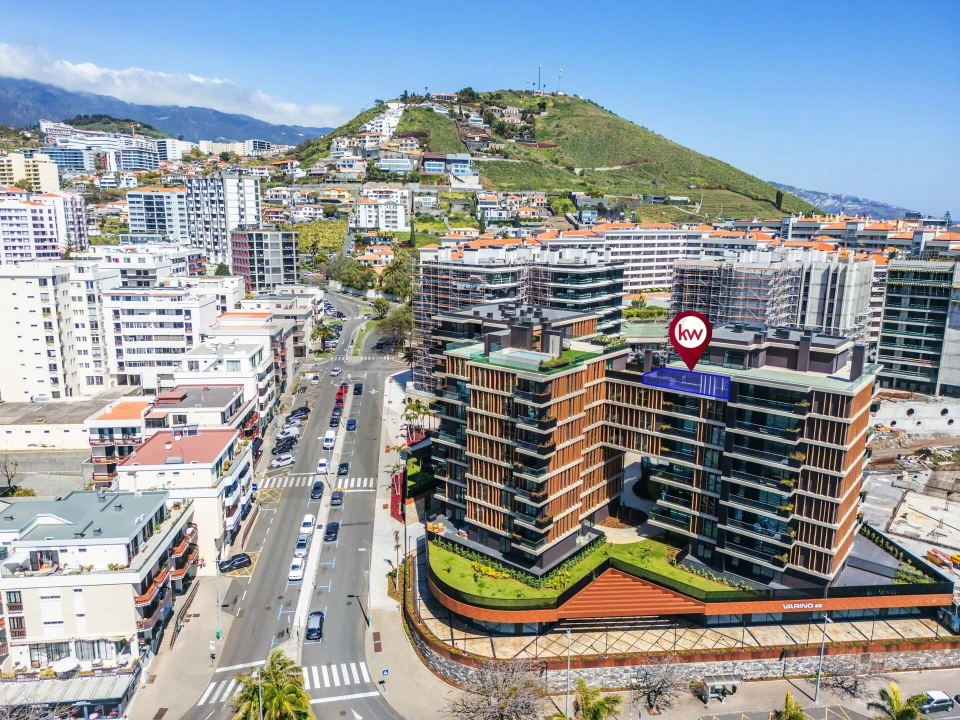 Apartamento T1 para Venda em São Martinho Foto 1