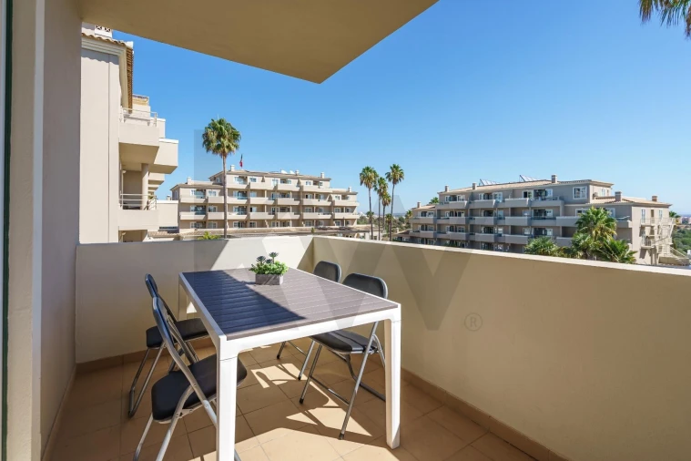 Apartamento T1 para Arrendamento em Portimão Foto 2