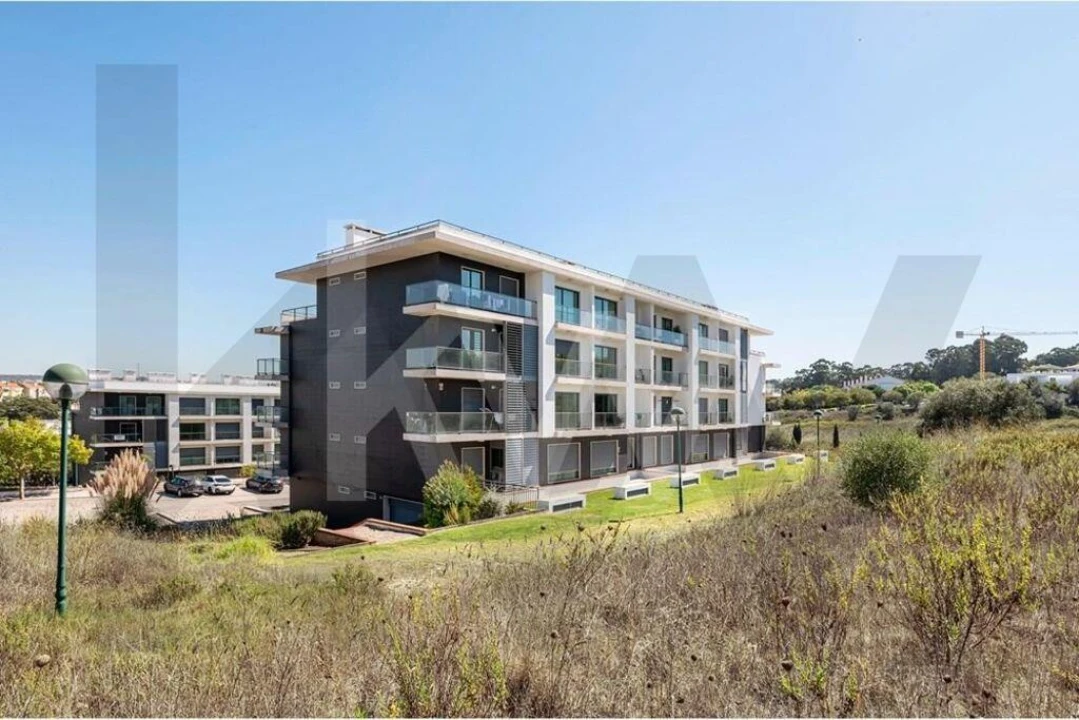 Apartamento T3 para Arrendamento em Barcarena Foto 36