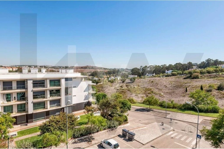 Apartamento T3 para Arrendamento em Barcarena Foto 37