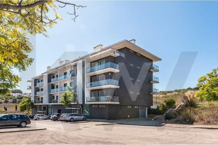 Apartamento T3 para Arrendamento em Barcarena Foto 6