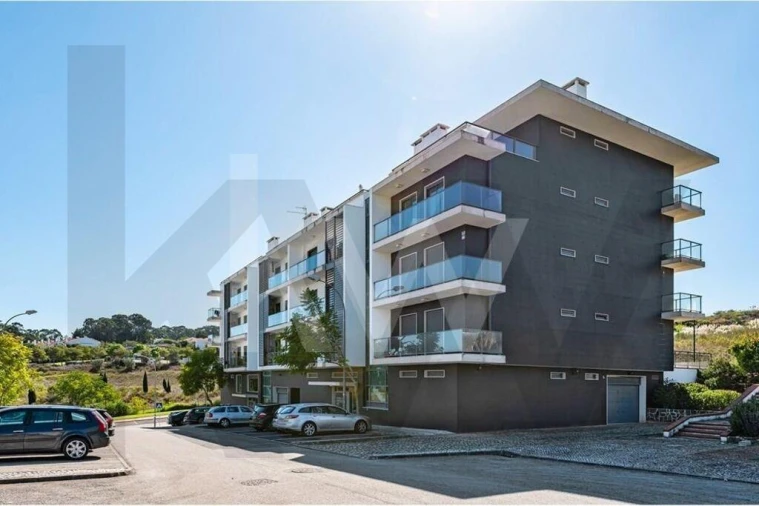 Apartamento T3 para Arrendamento em Barcarena Foto 35