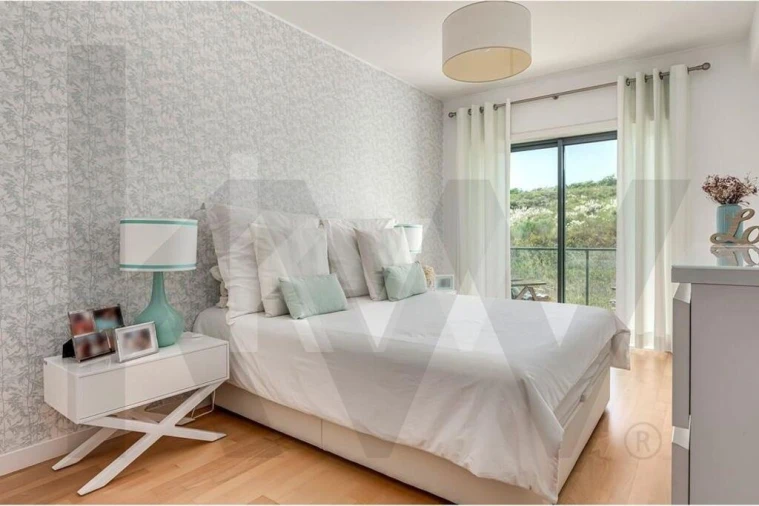 Apartamento T3 para Arrendamento em Barcarena Foto 4