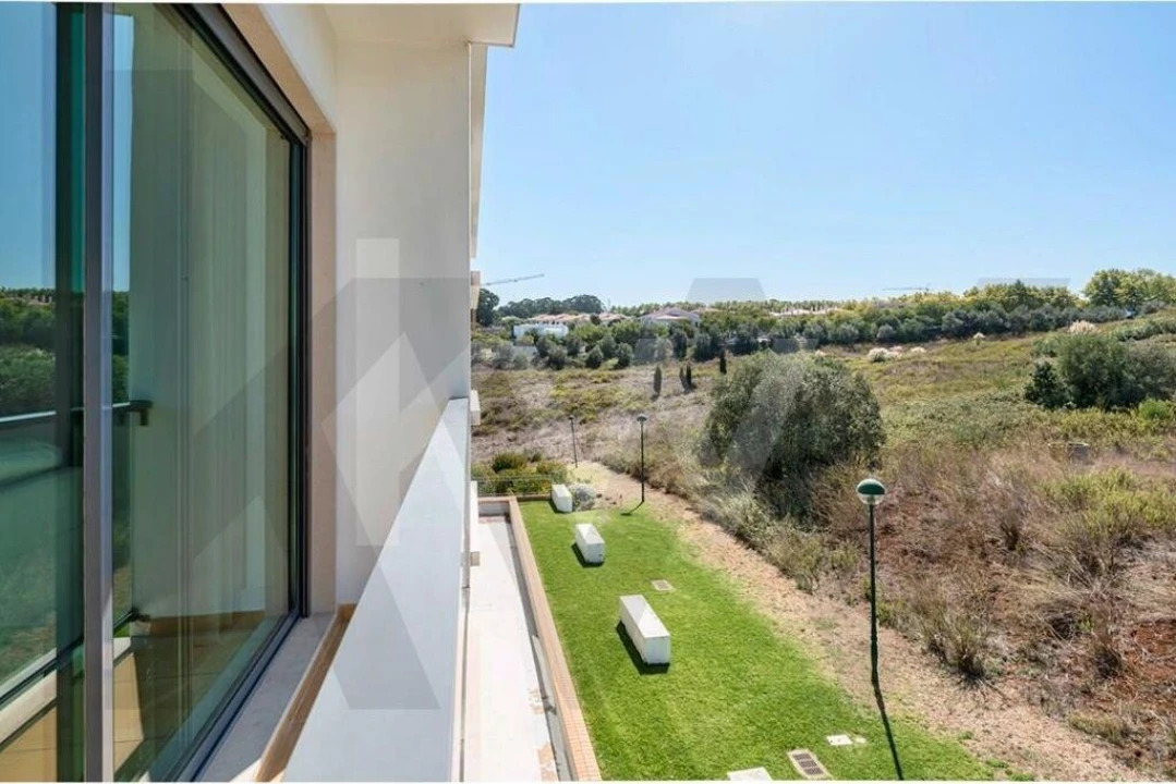 Apartamento T3 para Arrendamento em Barcarena Foto 33