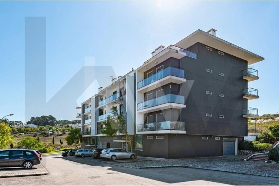 Apartamento T3 para Arrendamento em Barcarena Foto 35