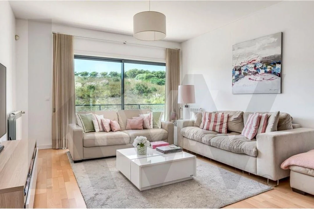 Apartamento T3 para Arrendamento em Barcarena Foto 11